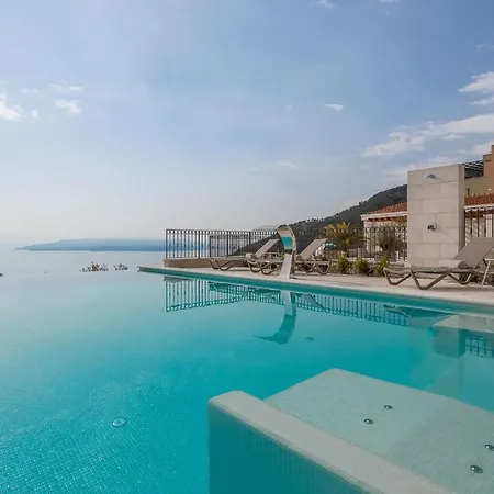 Luxury Vespera Makarska