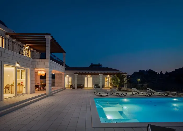 Luxury Vespera Villa Makarska