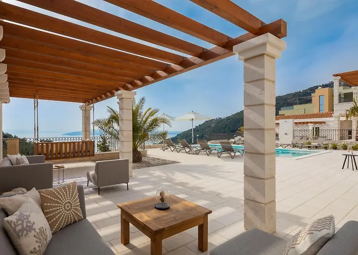 Luxury Vespera Makarska