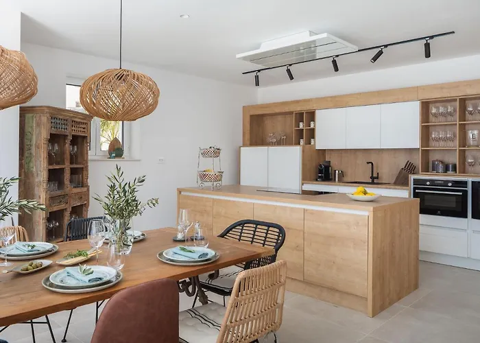 Luxury Vespera Villa *