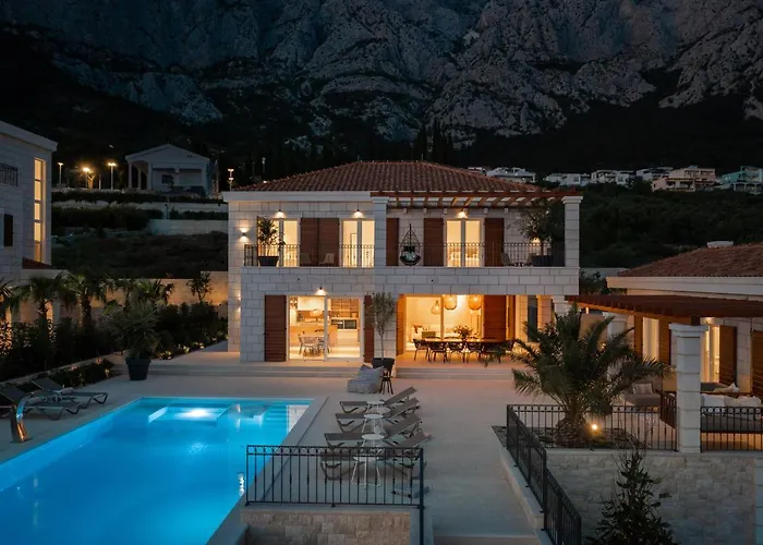 Luxury Vespera Makarska