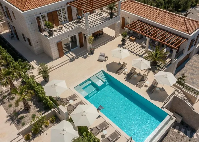 Luxury Vespera Makarska