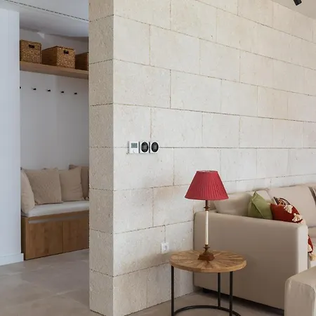 Luxury Vespera Villa